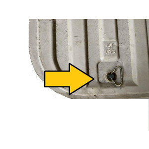 T3 lock inspection hatch USED 251813789