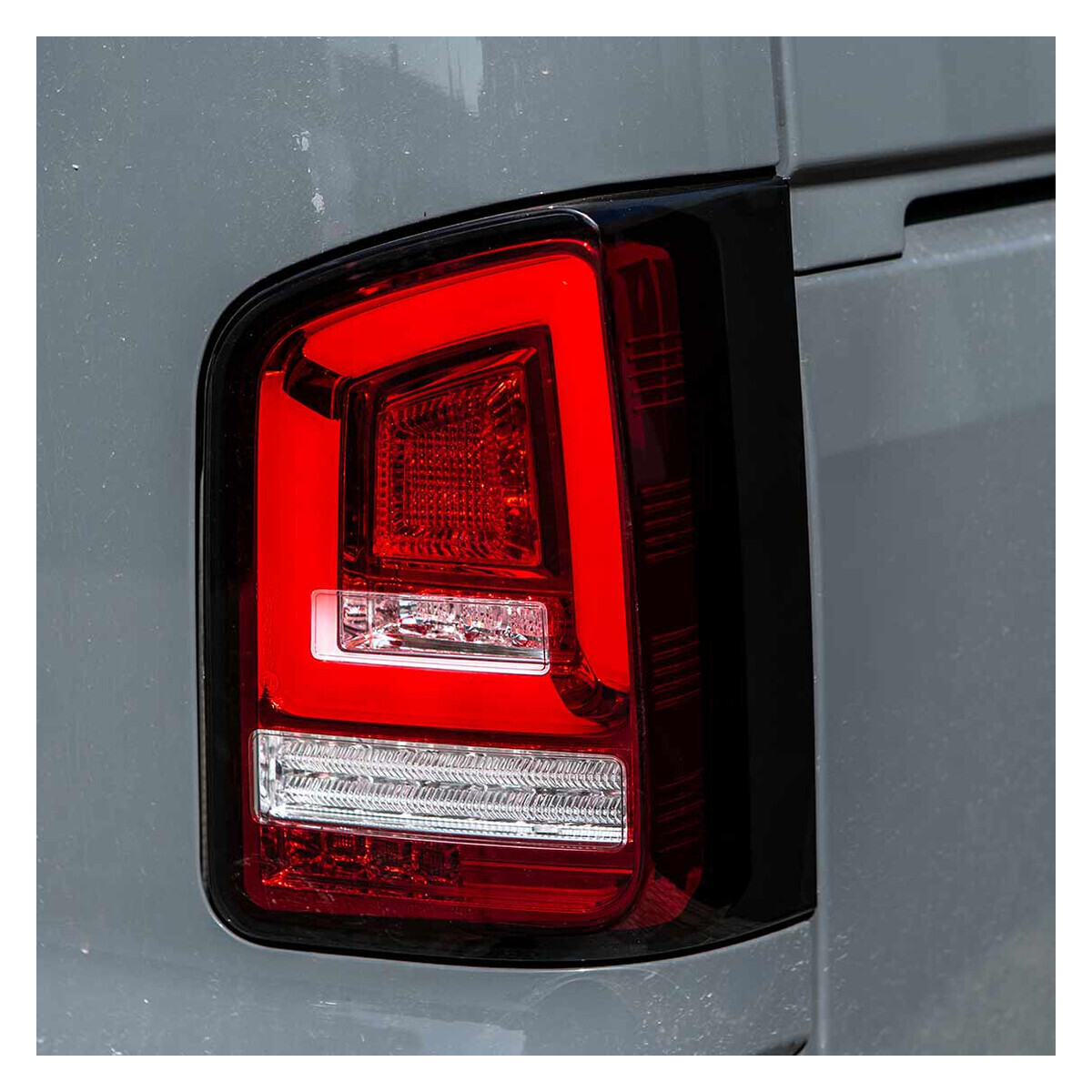 VW T6 Sequential Indicator LED Rear Lights for BARN DOORS ? Red, 553,50