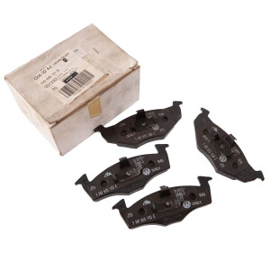 VW Golf 3 Polo Brake Pads Genuine Volkswagen OEM-Nr....