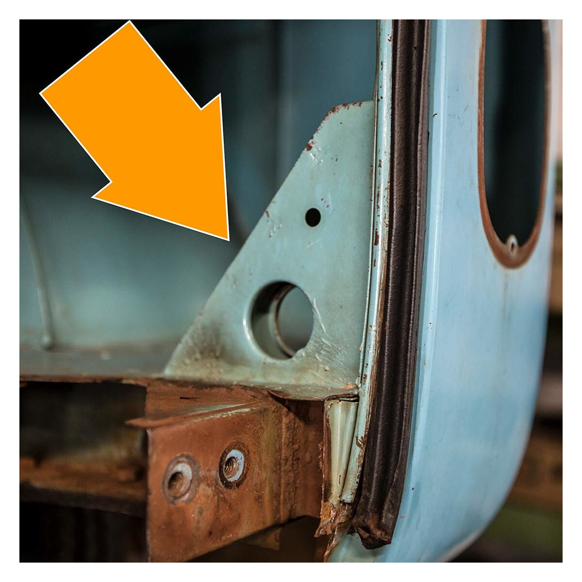 Type2 Split Dpillar gusset triangle right 211801582AB, 40,00