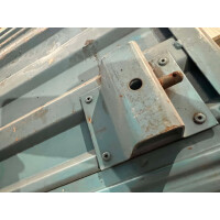 T25 bracket for retaining cable rear dropgate...