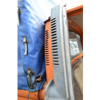 T2B NOS B-stijl pickup rechts 261809252G 08/72-07/79 2