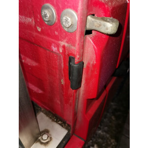 T25 Drop gate stop on front panel Pick-up 245829599