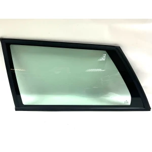 VW Passat Variant side window green tinted Original VW...