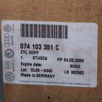 T4 Cylinder Head Volkswagen Original Part OEM-Nr. 074-103-35