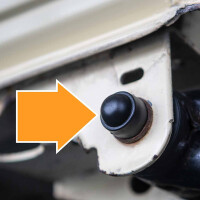 T25 Cover cap black trailing arm screw 2 gallery