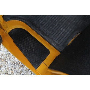 Type2 bay Cab Door Step Rubber ( Nearside / Left) 8.72...